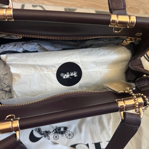 Coach Crace Quilted Leather Oxblood Tote and Wallet - Picture 6 of 8